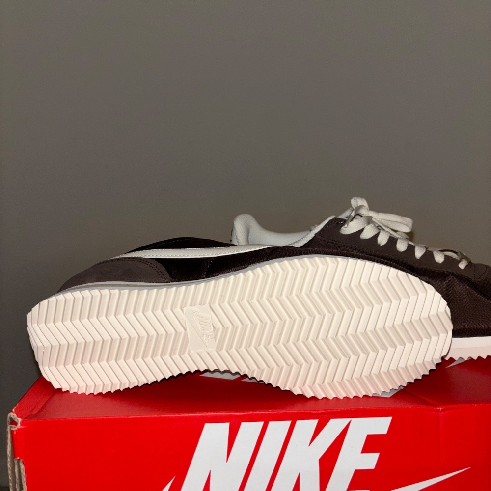 Nike Cortez Baroque Brown (Women's) 8.5 - Picture 3 of 4